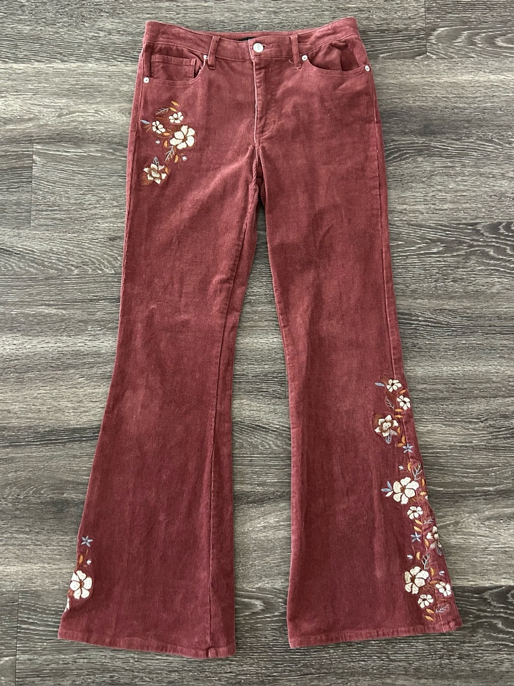 VTG Forever 21 Floral Embroidered Corduroy Flare Bell Bottom Pants Womens L Boho - Picture 1 of 11